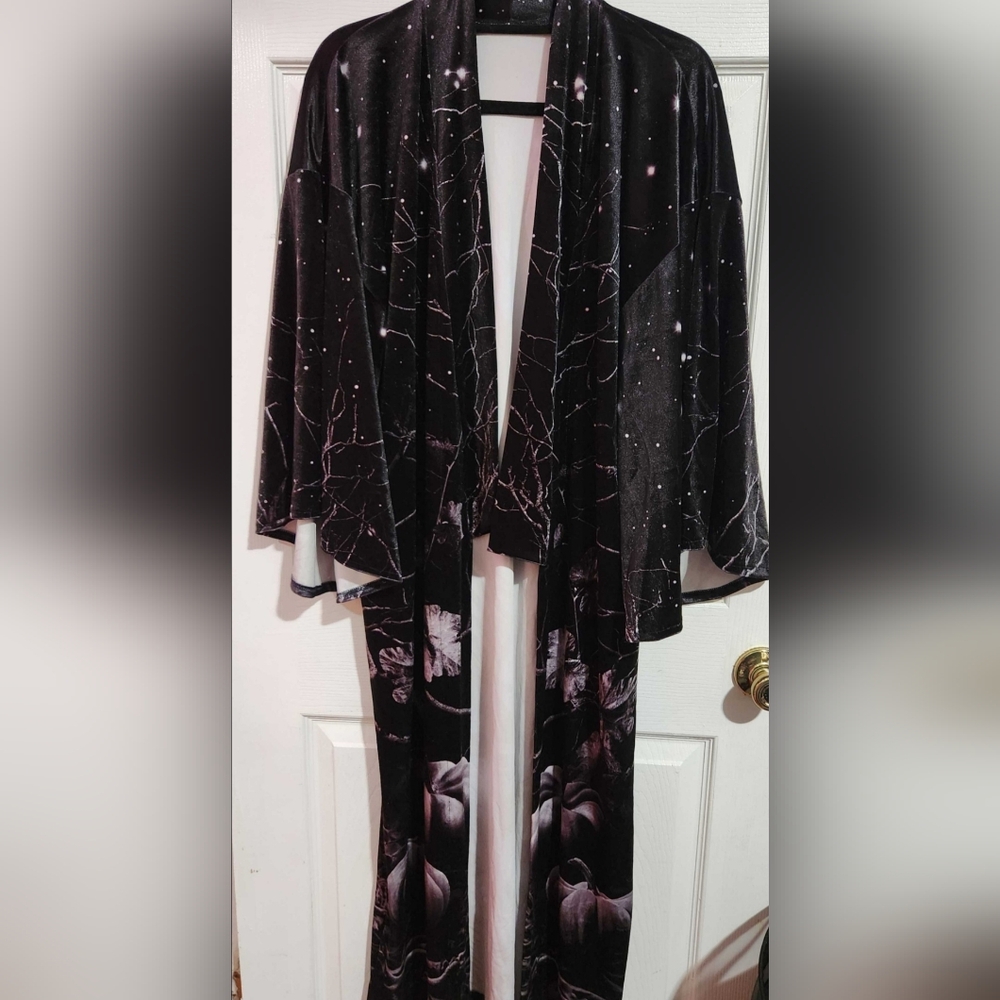 Blackmilk Magic Death Cat Velvet Swan Kimono NO TIE INCLUDED - Picture 2 of 6
